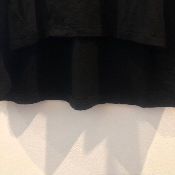 Harlowe & Graham Tank with sheer back panels - Picture 8 of 9